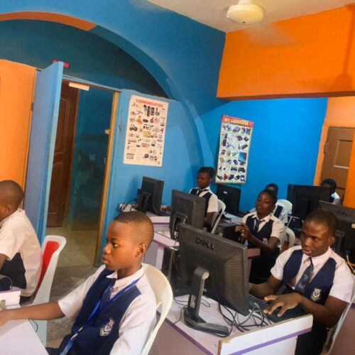 computer laboratory bethel school www.bethelschool.com.ng